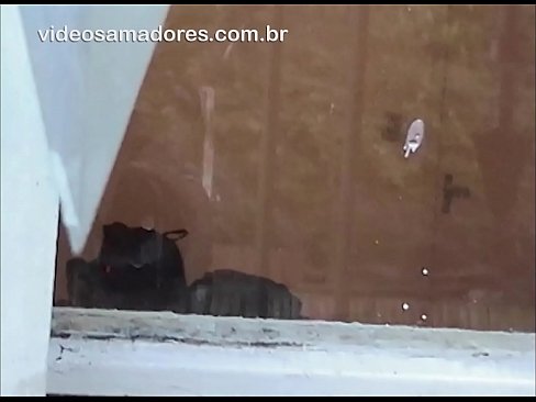 ❤️ 饥渴的男人看着他的女朋友和另一个人在一起，在不打扰这对夫妇的情况下录制了一个性交视频 ❤️ Porno fb❌️❤